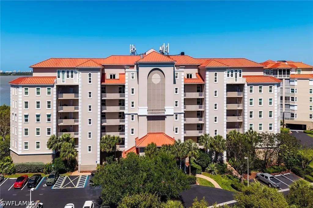 269 Vintage Bay Drive Marco Island FL 34145