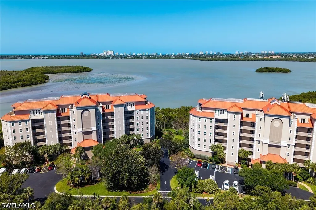 269 Vintage Bay Drive Marco Island FL 34145