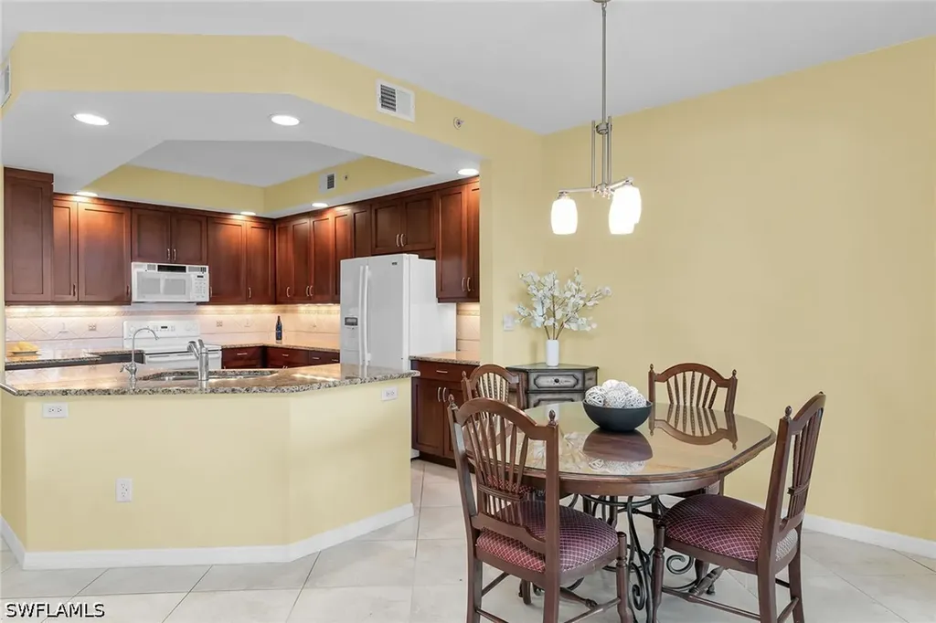 269 Vintage Bay Drive Marco Island FL 34145