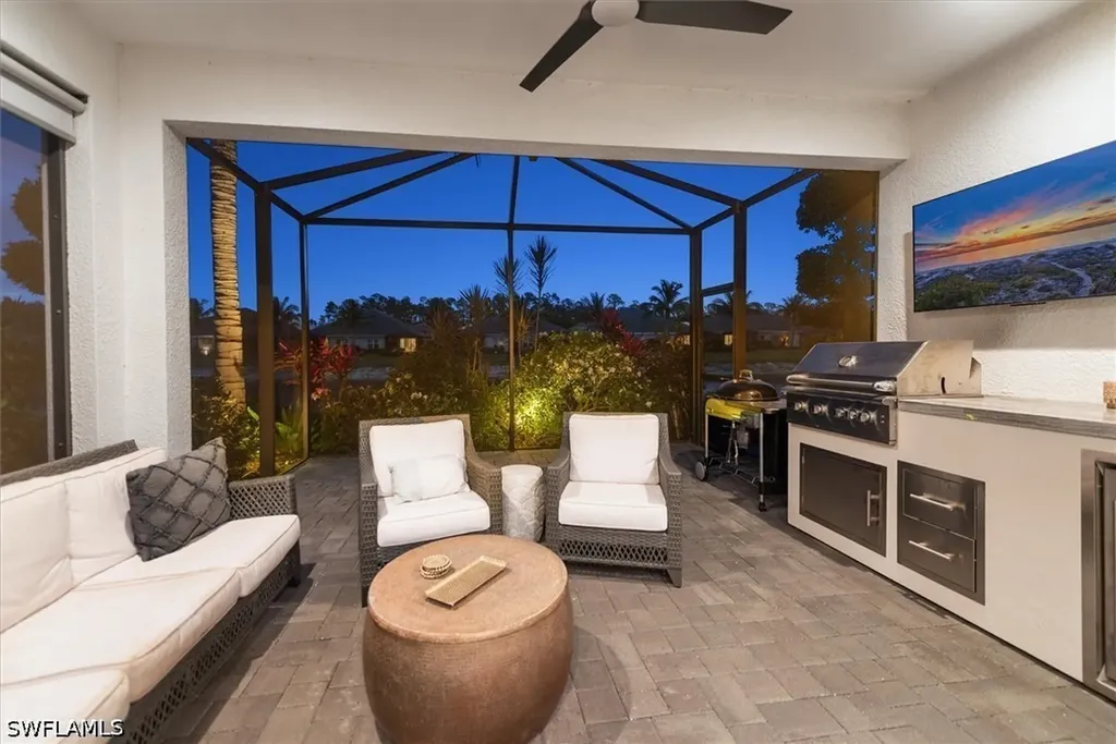 2302 Marquesa Circle Naples FL 34112
