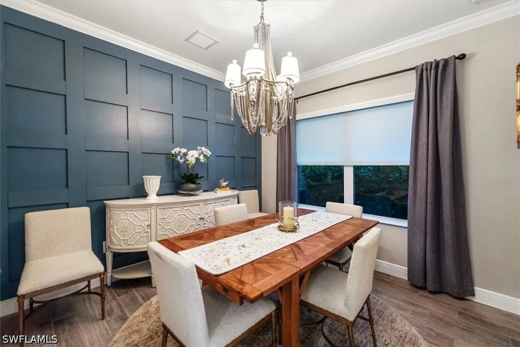 2302 Marquesa Circle Naples FL 34112