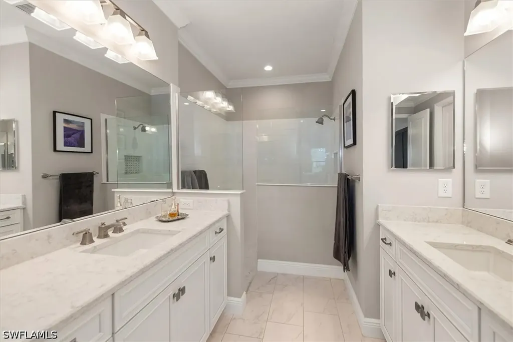 2302 Marquesa Circle Naples FL 34112