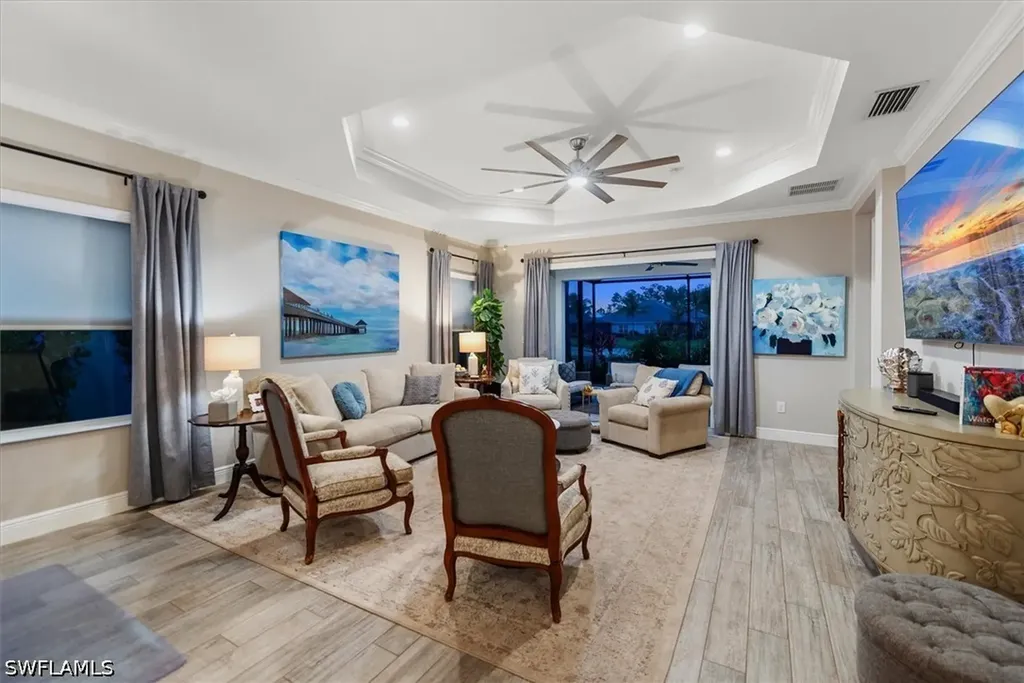 2302 Marquesa Circle Naples FL 34112