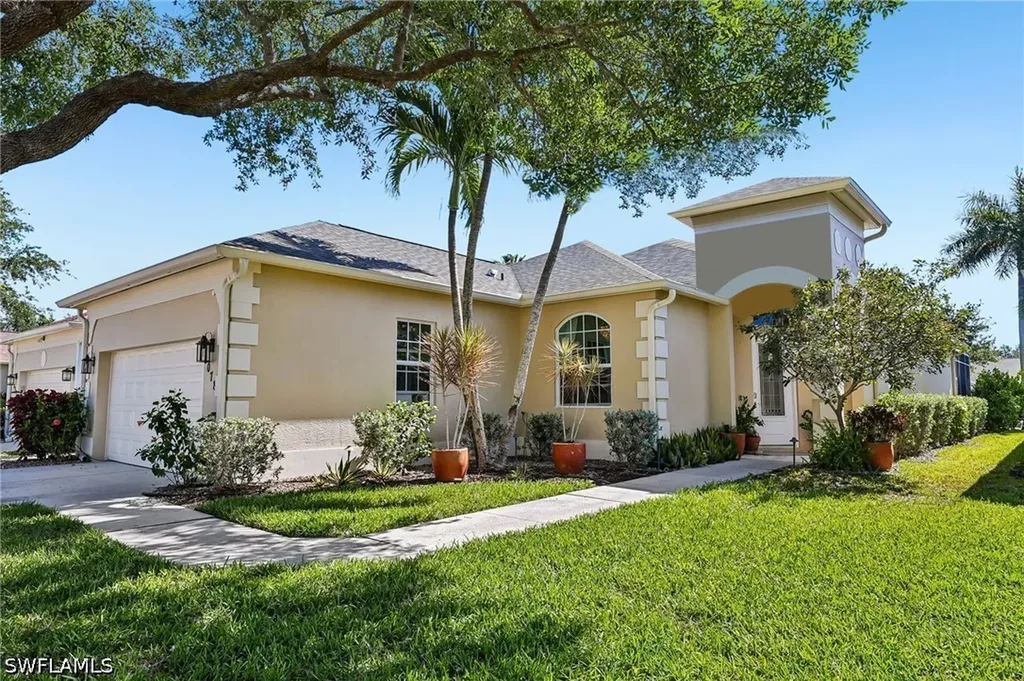 8078 Tauren Court Naples FL 34119