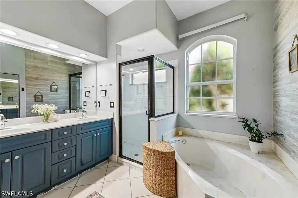 8078 Tauren Court Naples FL 34119