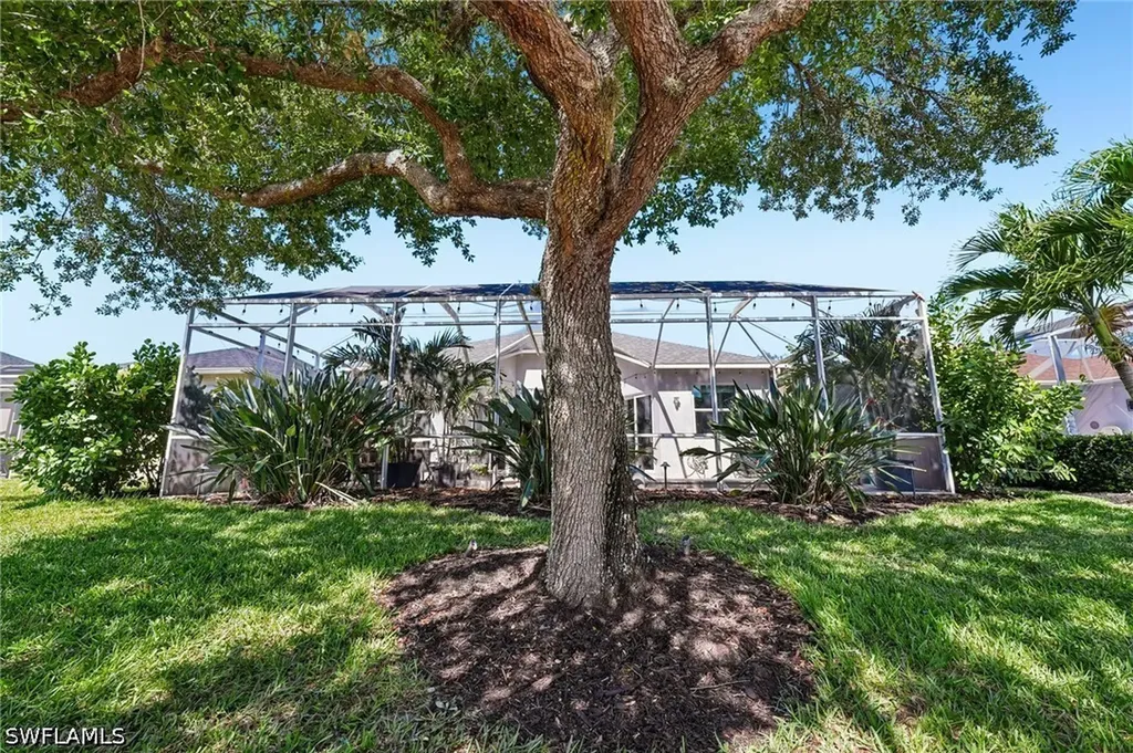 8078 Tauren Court Naples FL 34119