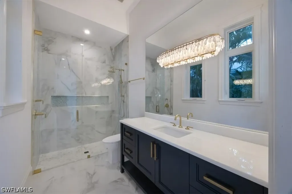 493 8th Avenue S Naples FL 34102