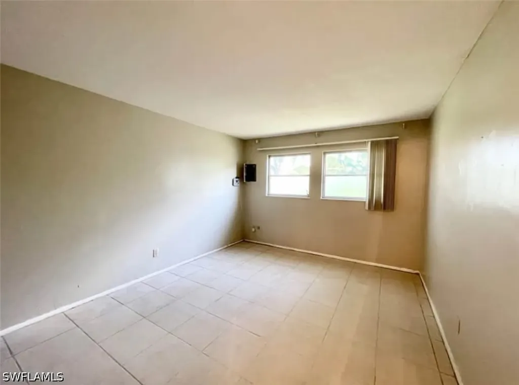 10 Temple Court Lehigh Acres FL 33936