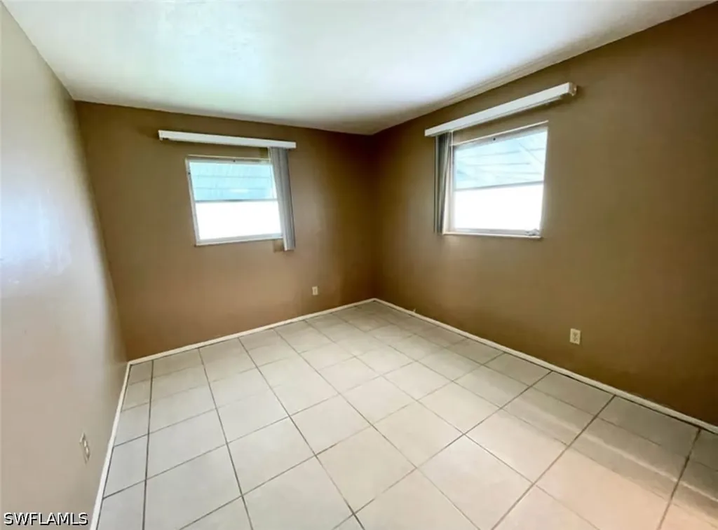10 Temple Court Lehigh Acres FL 33936