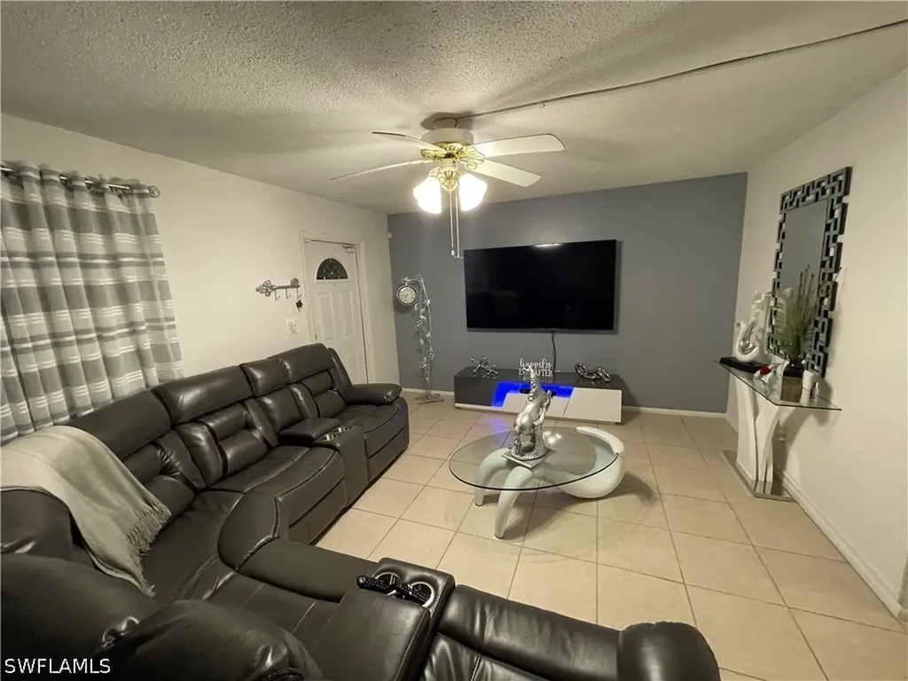10 Temple Court Lehigh Acres FL 33936