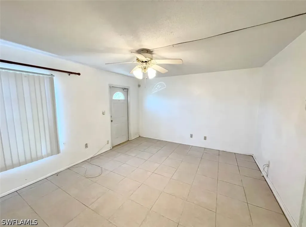 10 Temple Court Lehigh Acres FL 33936