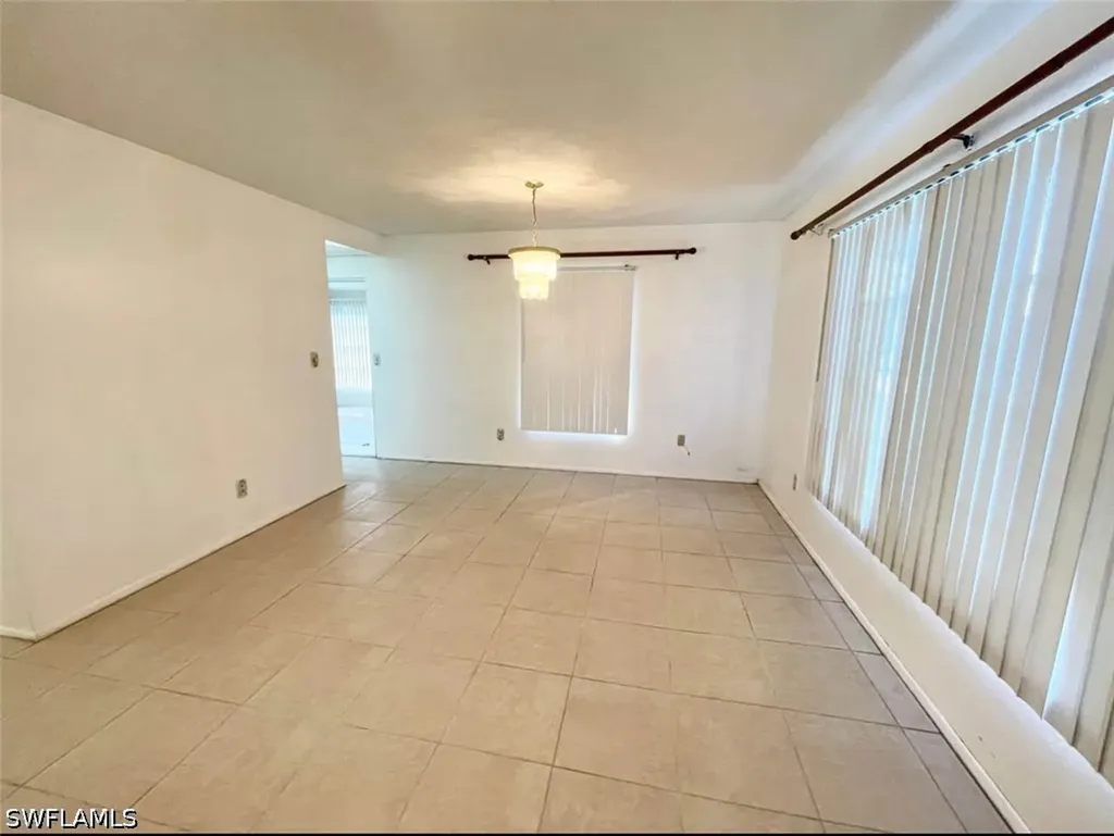 10 Temple Court Lehigh Acres FL 33936