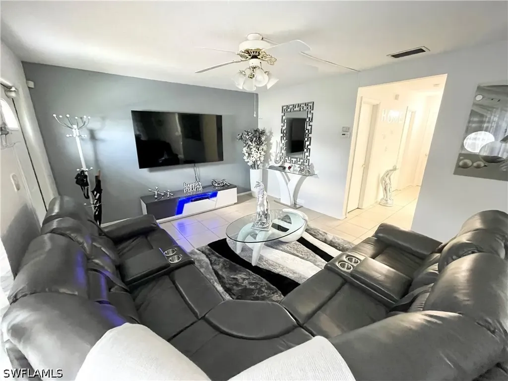 10 Temple Court Lehigh Acres FL 33936