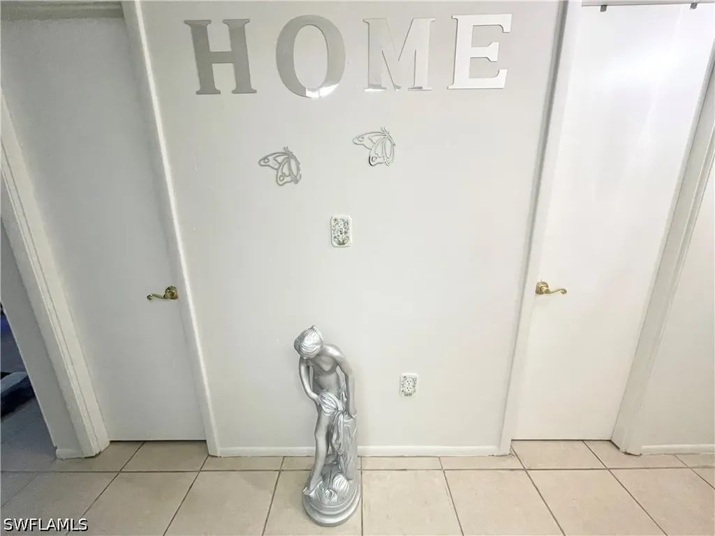 10 Temple Court Lehigh Acres FL 33936