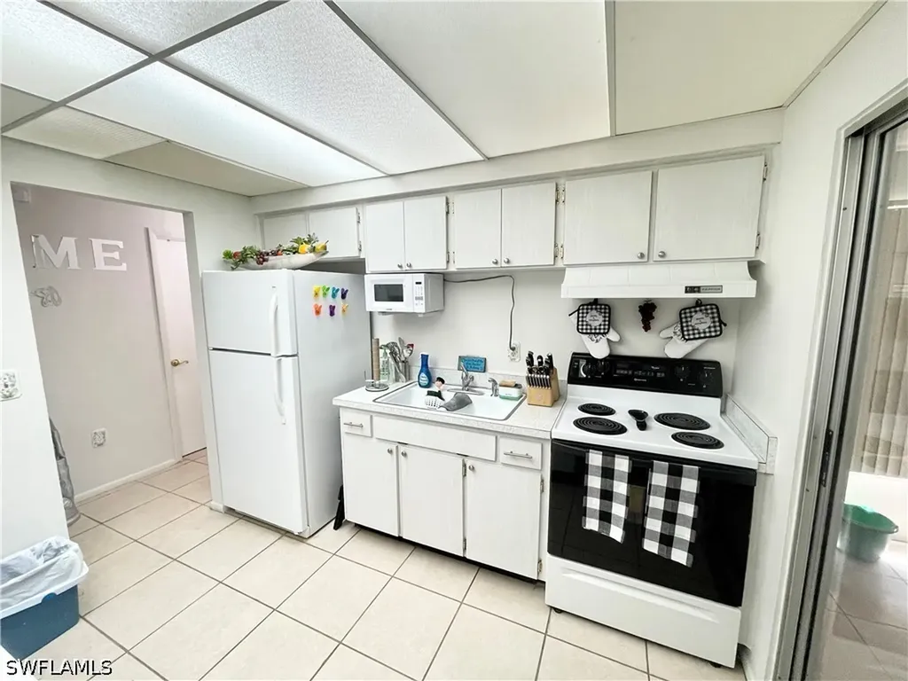 10 Temple Court Lehigh Acres FL 33936