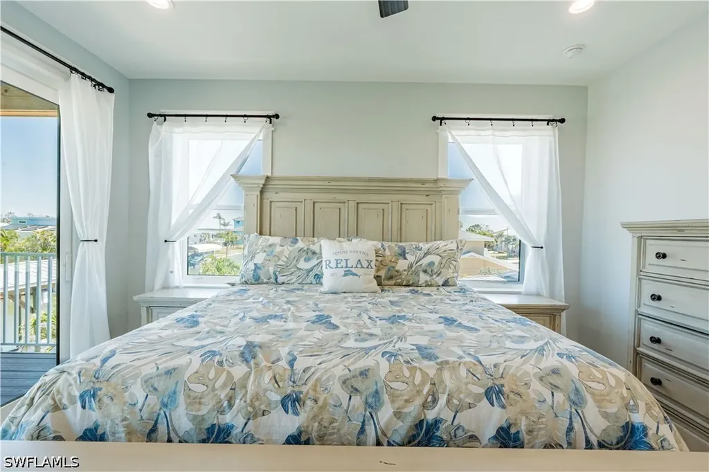 189 Curlew Street Fort Myers Beach FL 33931