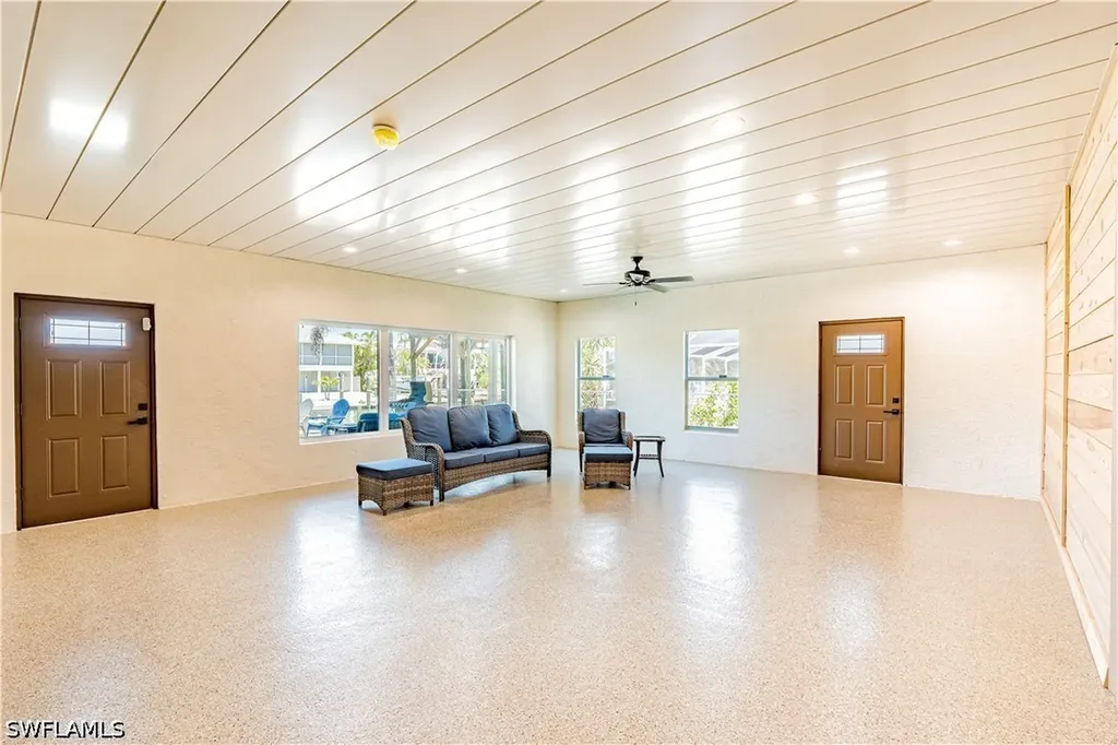 189 Curlew Street Fort Myers Beach FL 33931
