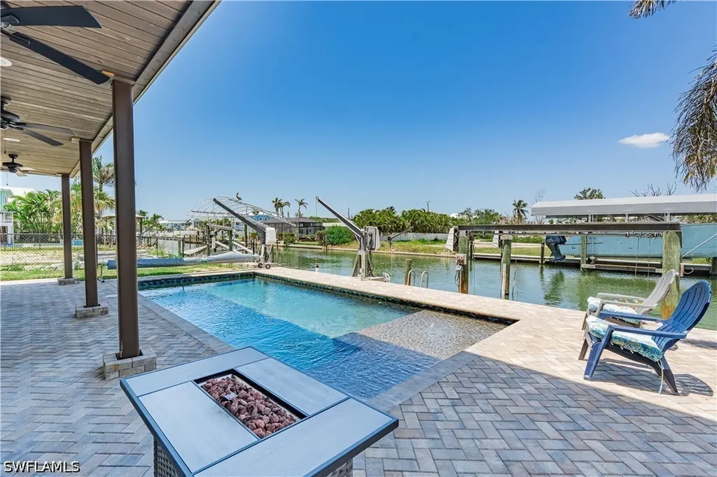 189 Curlew Street Fort Myers Beach FL 33931
