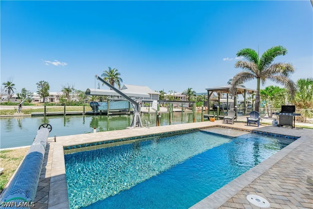 189 Curlew Street Fort Myers Beach FL 33931