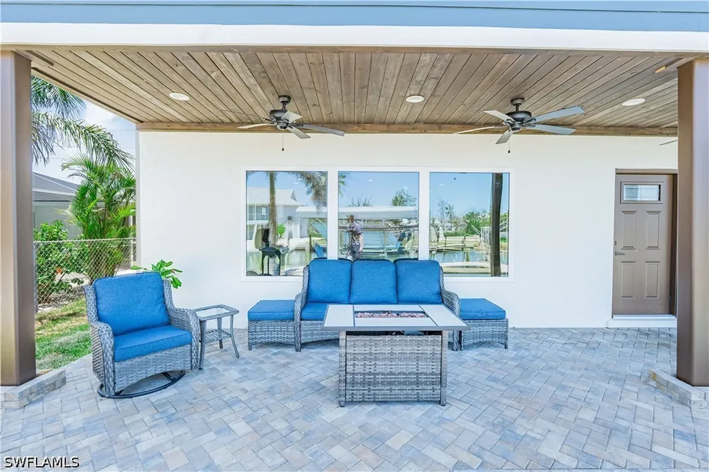 189 Curlew Street Fort Myers Beach FL 33931