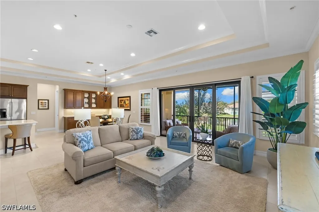 2513 Breakwater Way Naples FL 34112