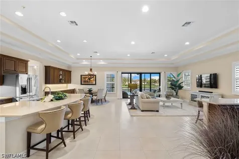 2513 Breakwater Way Naples FL 34112