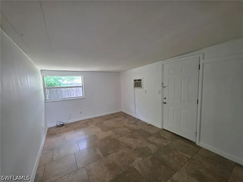 2103 Unity Avenue Fort Myers FL 33901