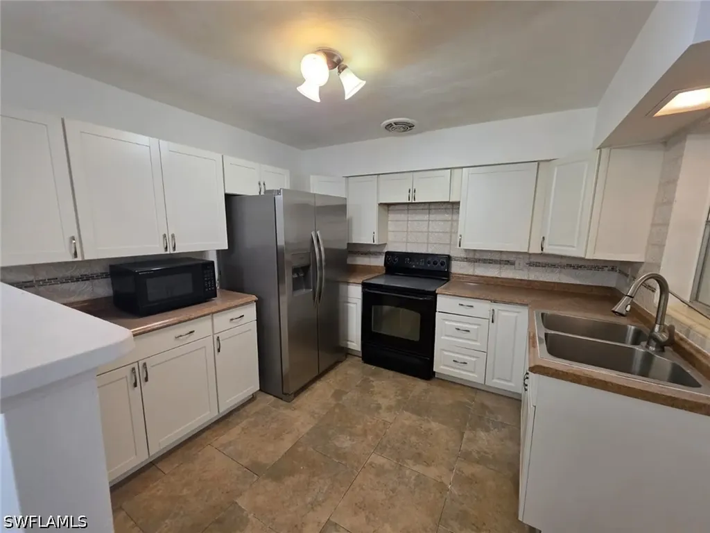 2103 Unity Avenue Fort Myers FL 33901