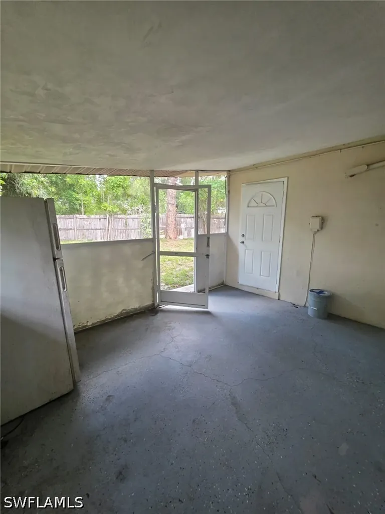 2103 Unity Avenue Fort Myers FL 33901