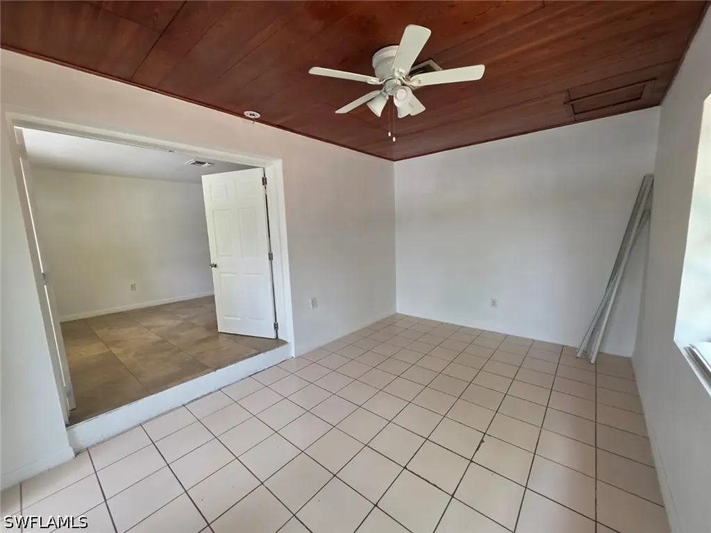 2103 Unity Avenue Fort Myers FL 33901