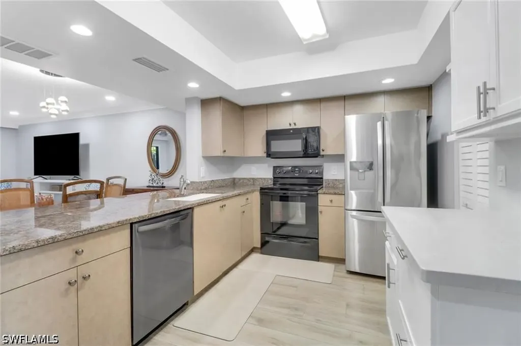 790 Meadowland Drive Naples FL 34108