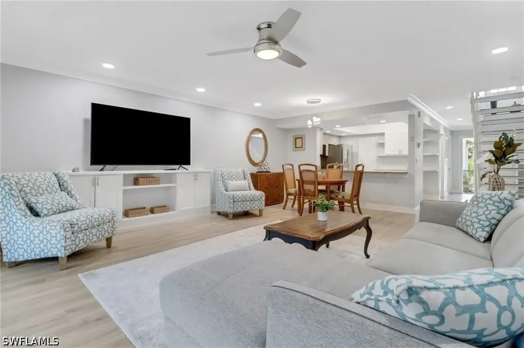 790 Meadowland Drive Naples FL 34108