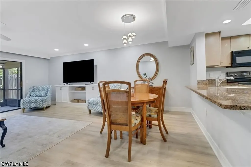 790 Meadowland Drive Naples FL 34108