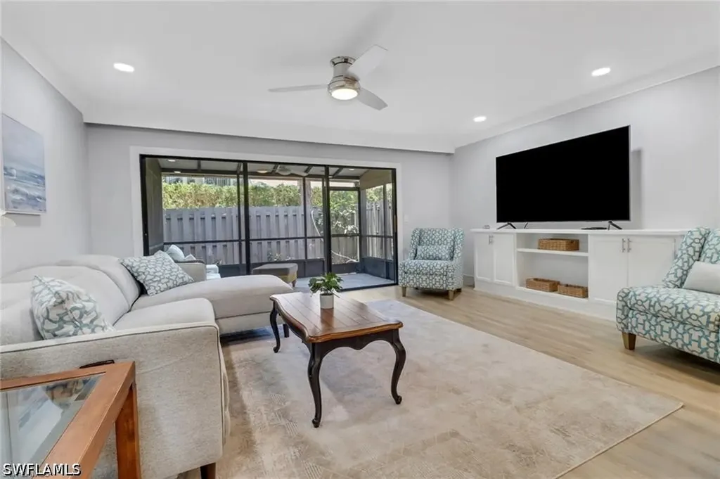 790 Meadowland Drive Naples FL 34108