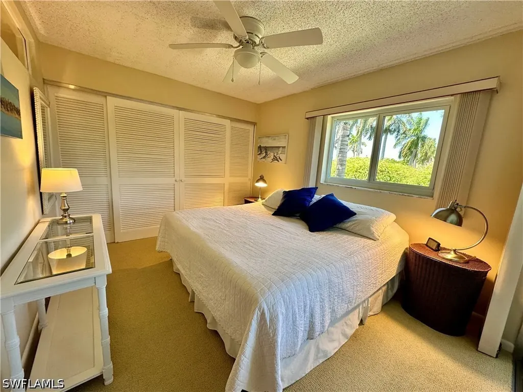 555 Park Shore Drive Naples FL 34103