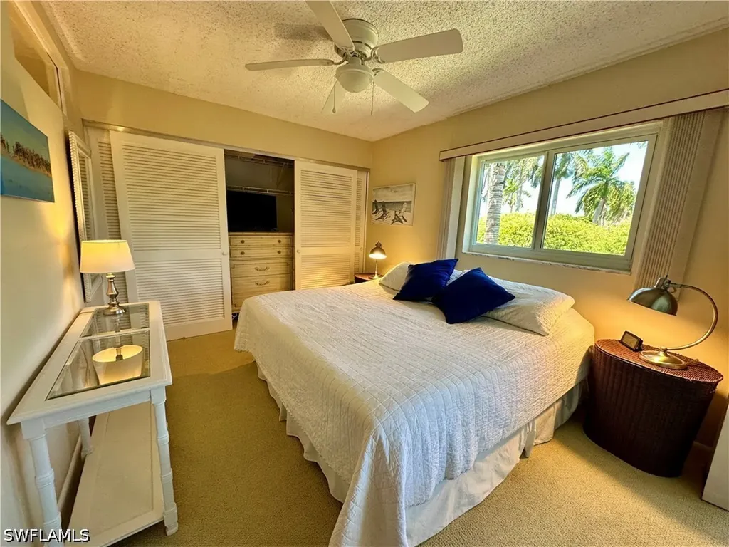 555 Park Shore Drive Naples FL 34103