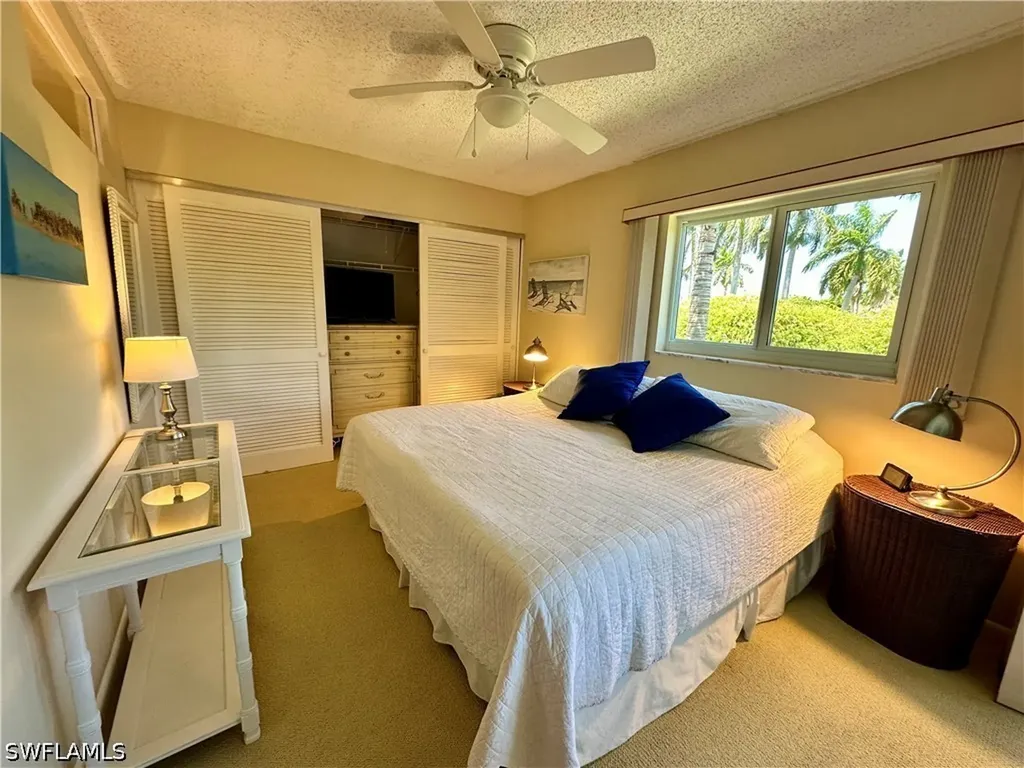 555 Park Shore Drive Naples FL 34103