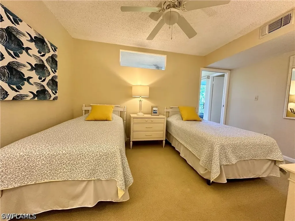 555 Park Shore Drive Naples FL 34103