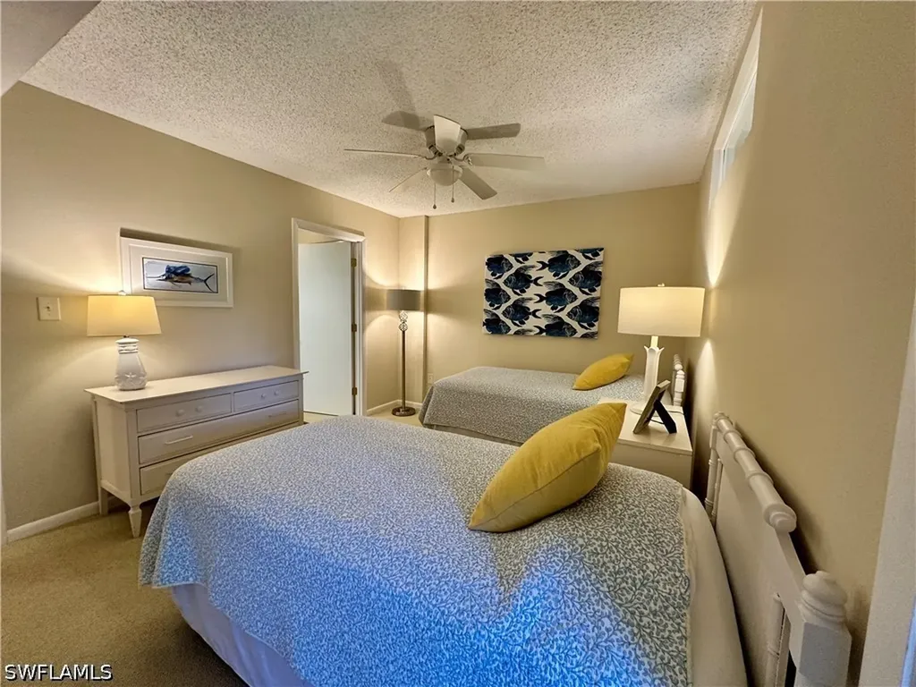 555 Park Shore Drive Naples FL 34103