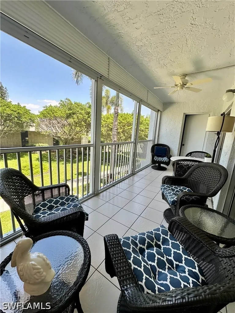 555 Park Shore Drive Naples FL 34103