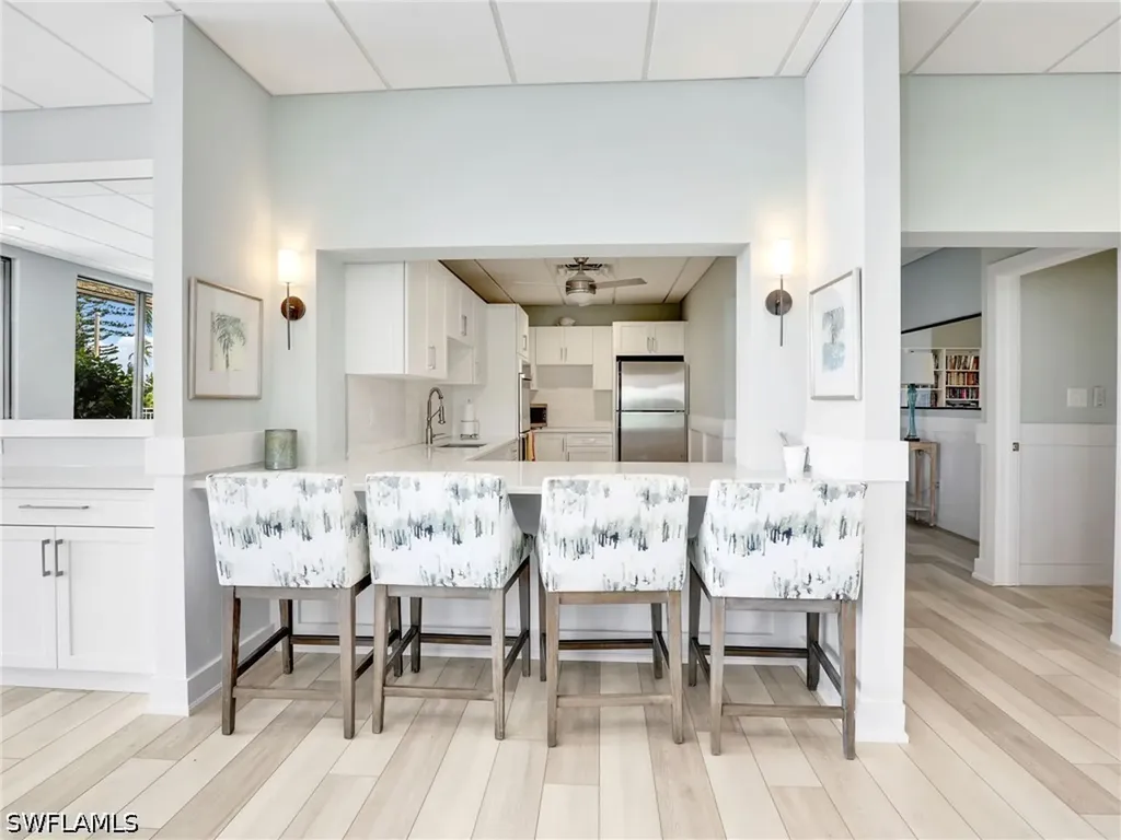 555 Park Shore Drive Naples FL 34103
