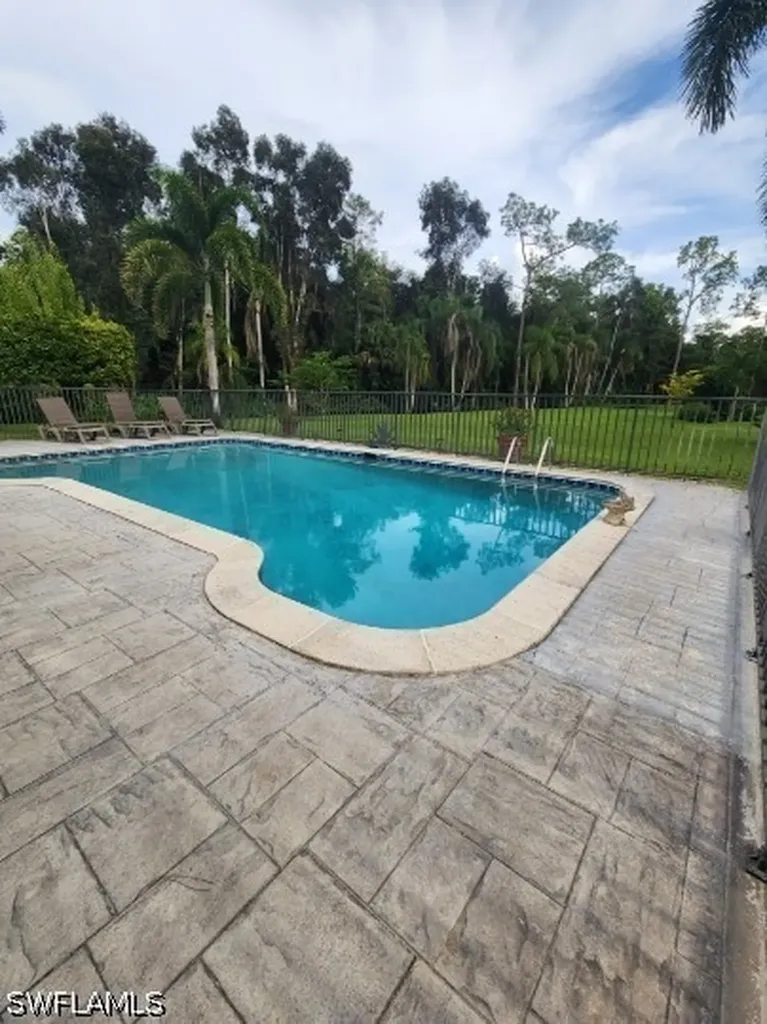 5930 Spanish Oaks Lane Naples FL 34119