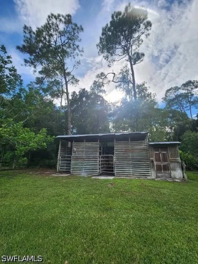 5930 Spanish Oaks Lane Naples FL 34119