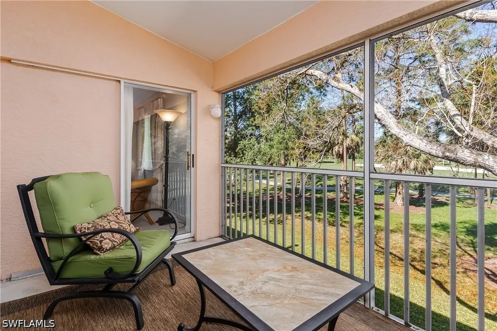 8065 Tiger Cove Naples FL 34113