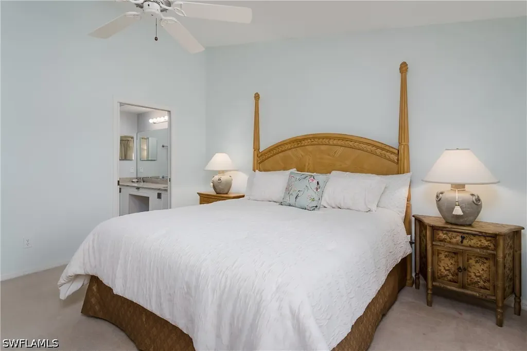 8065 Tiger Cove Naples FL 34113