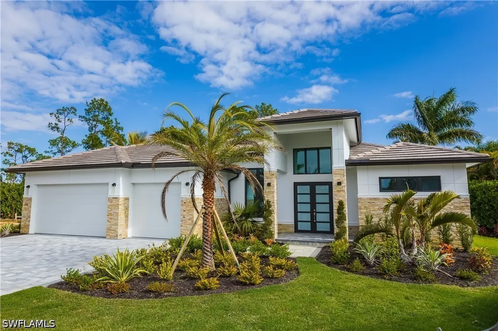 231 Legacy Court Naples FL 34110