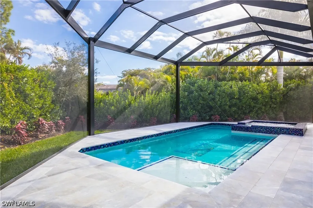 231 Legacy Court Naples FL 34110
