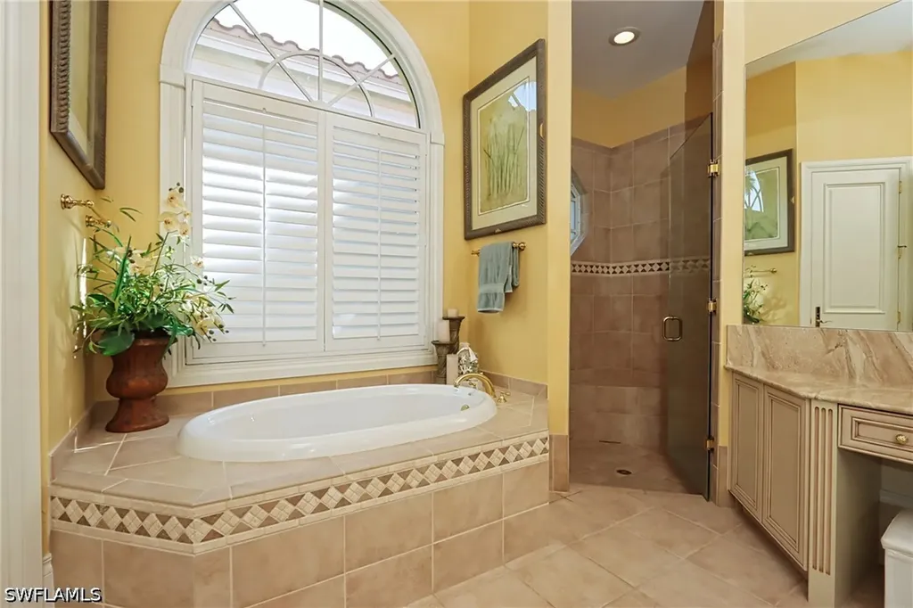 9799 Bay Estero FL 34135