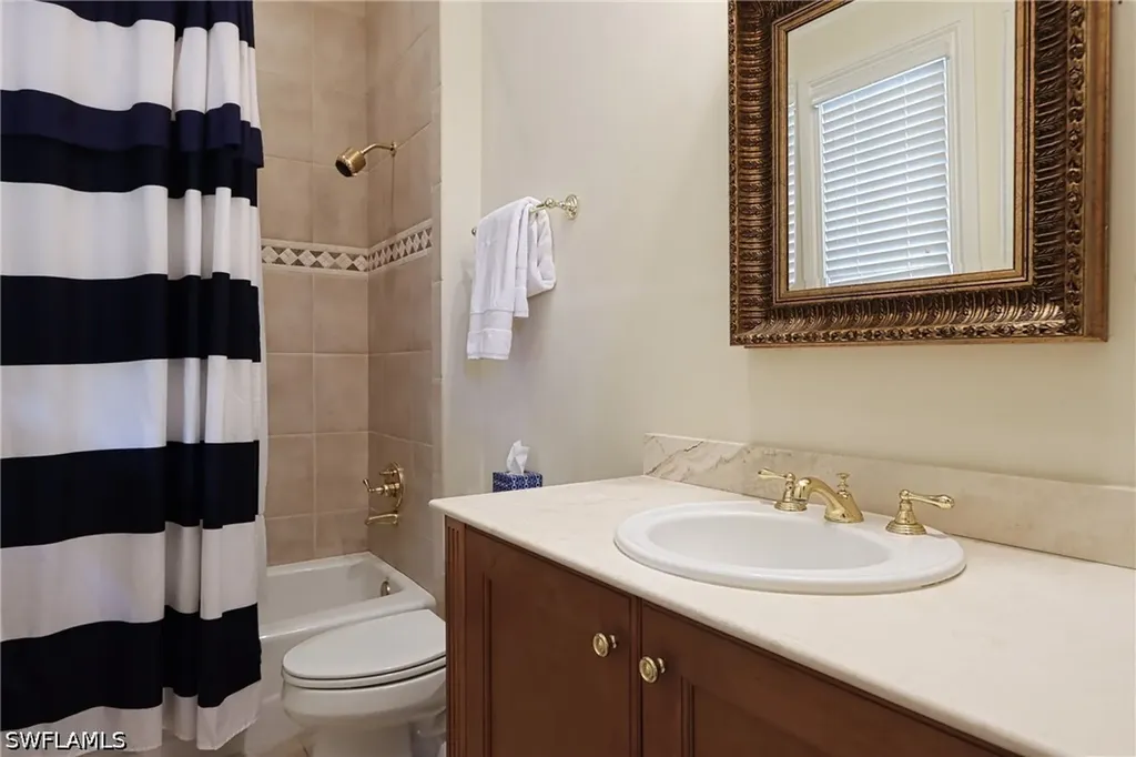 9799 Bay Estero FL 34135