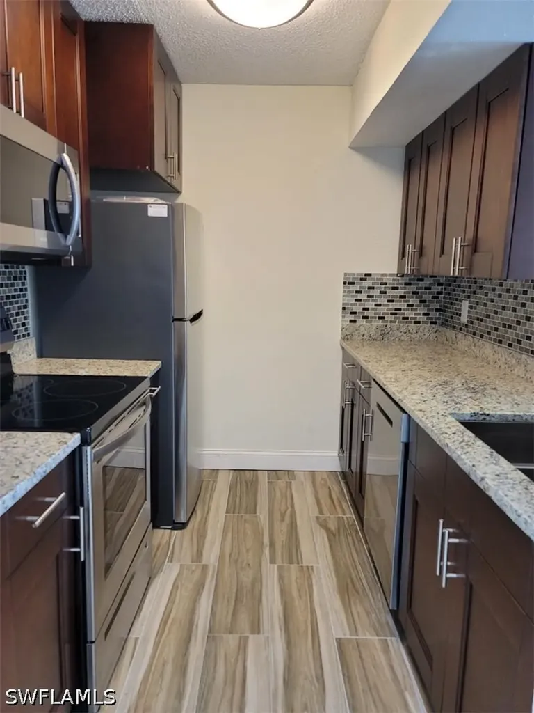 190 Santa Clara Drive Naples FL 34104